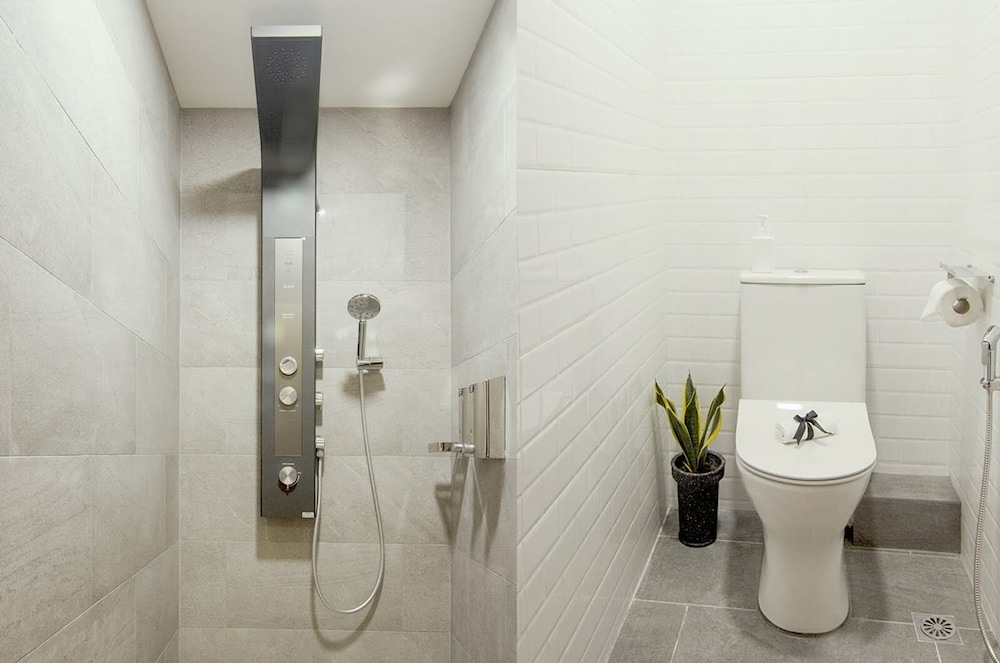 The Atelier Boutique Hotel 47/50