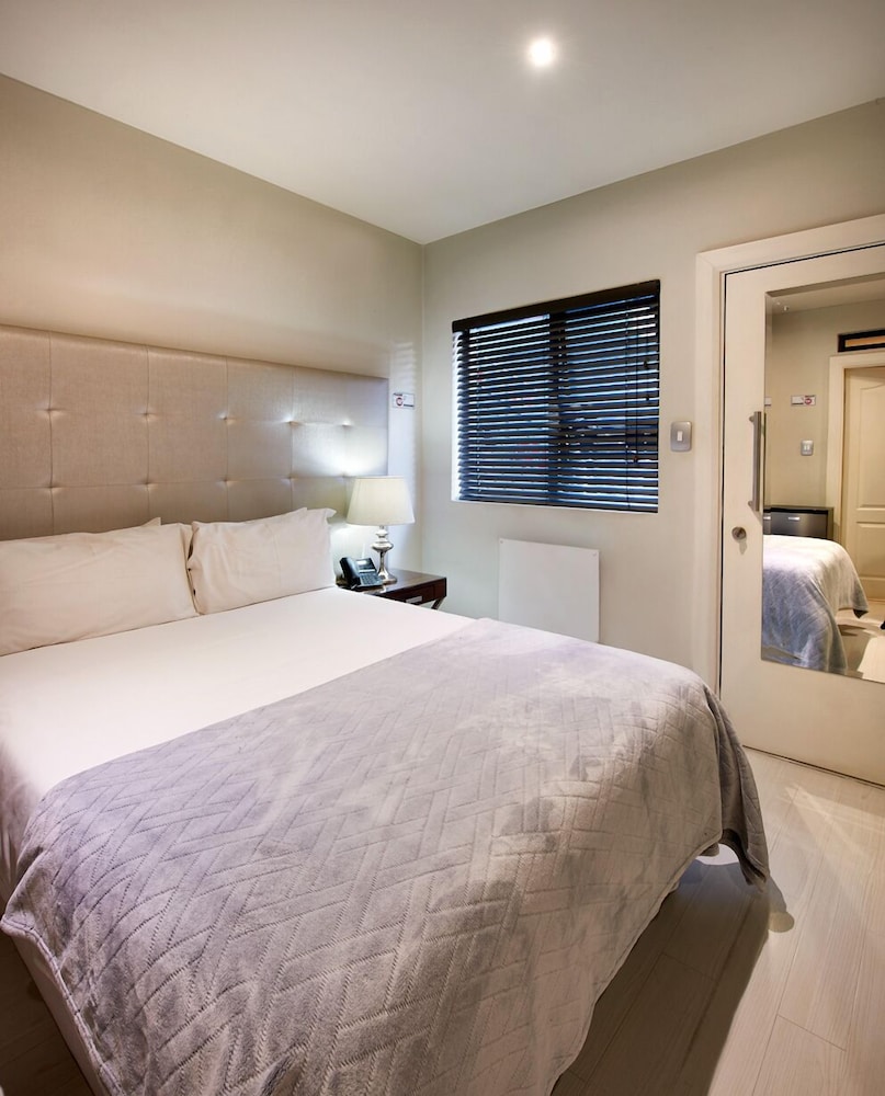 Dynasty Forest Sandown Accommodation 20/69