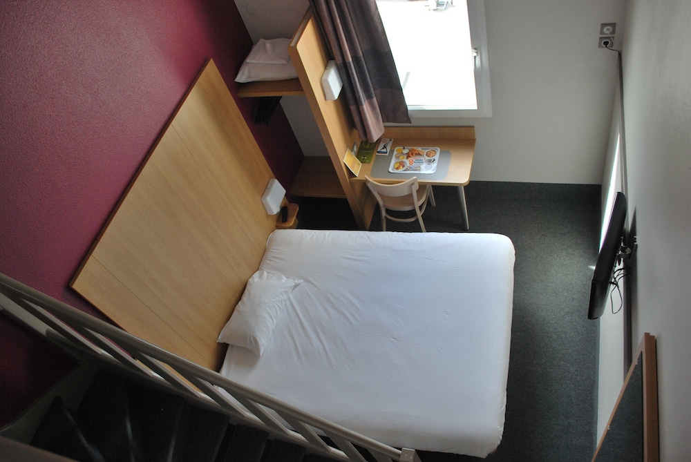 B&B Hotel Lyon Venissieux 9/26