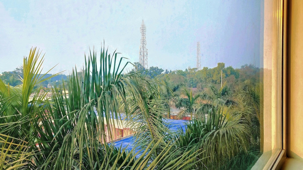Hotel Karan Vilas 60/64