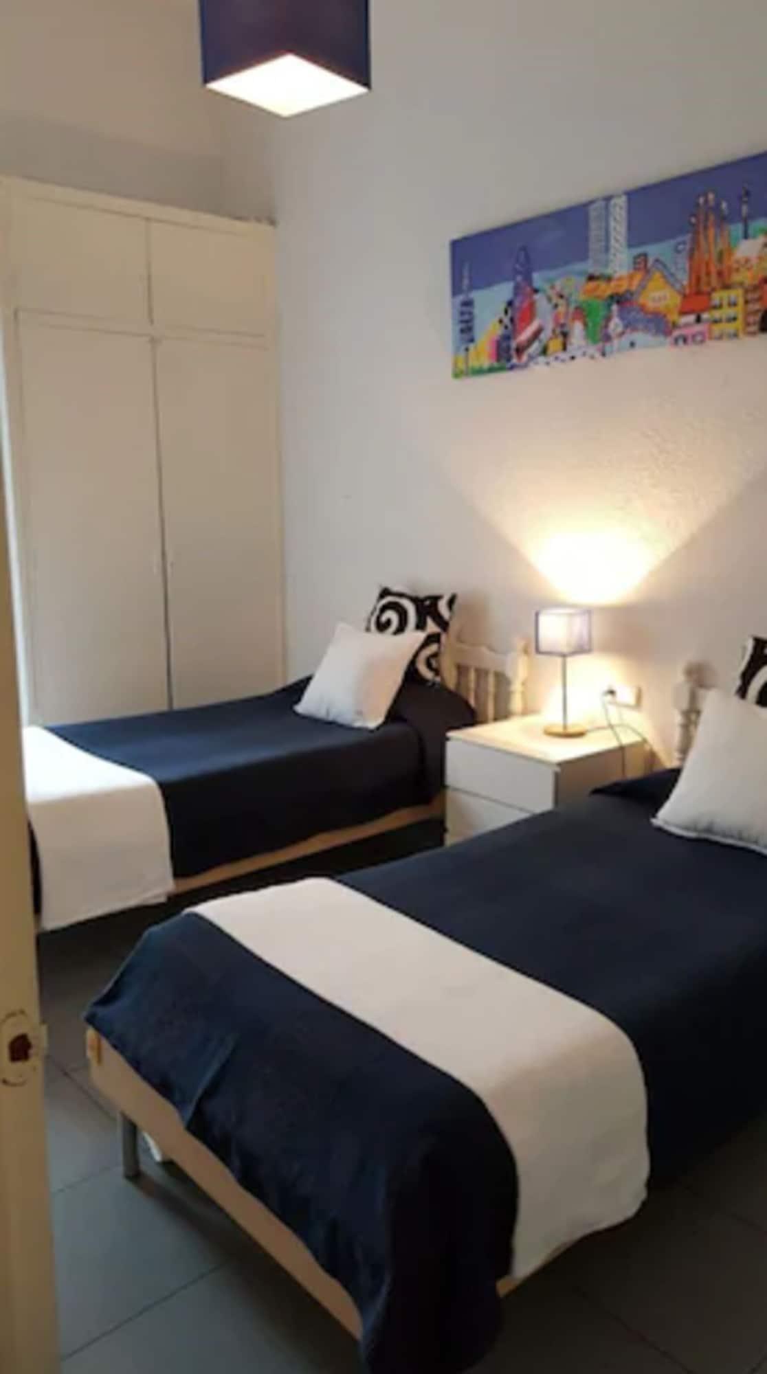 Hostal Parisien 11/32
