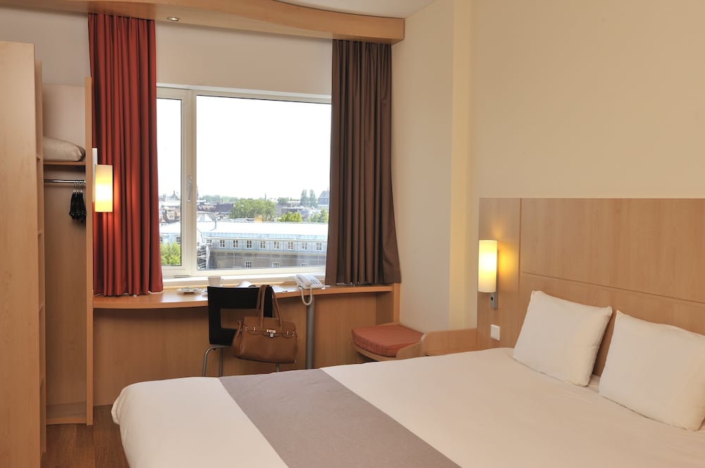 IBIS LEIDEN CENTRE 25/70