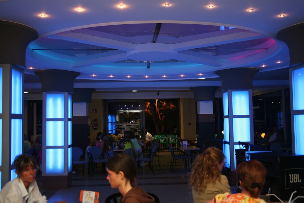 Reymar Playa 4/34