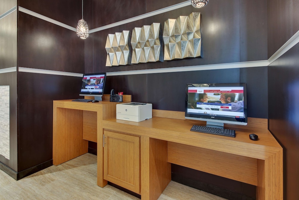 Drury Inn & Suites Cleveland Beachwood 46/50