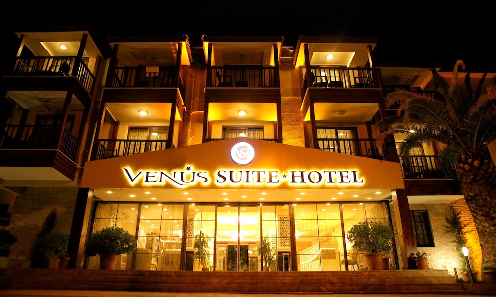 Venus Suite Hotel 2/50