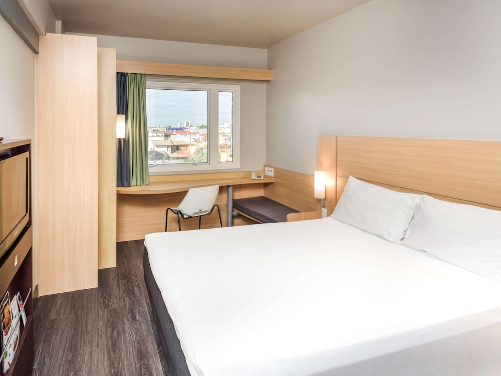 Ibis Aracaju 8/64