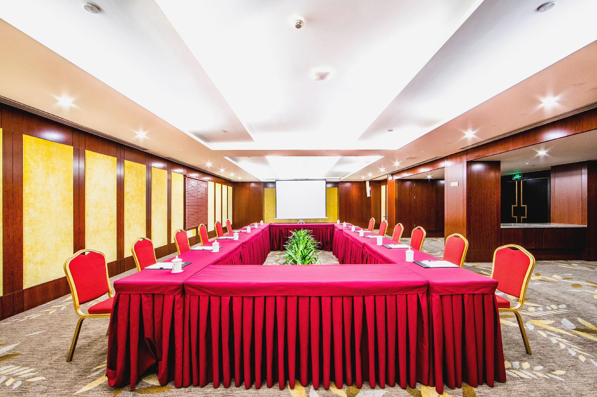 Ccecc Plaza Hotel 13/27