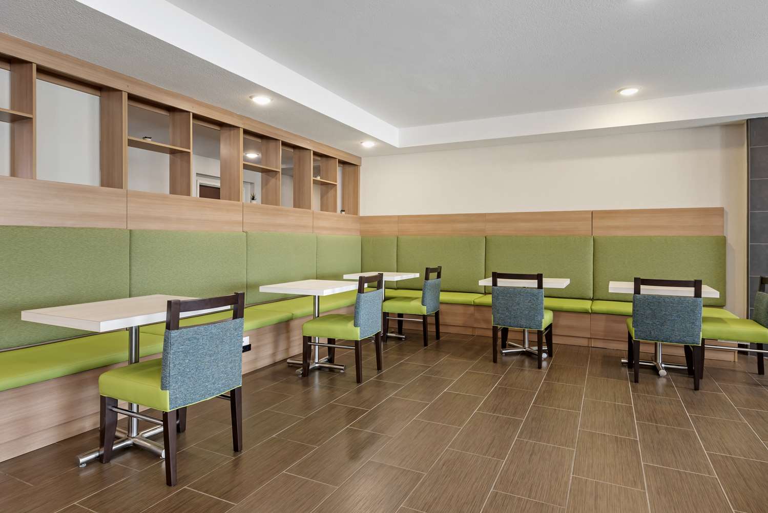 Best Western Limon 32/38