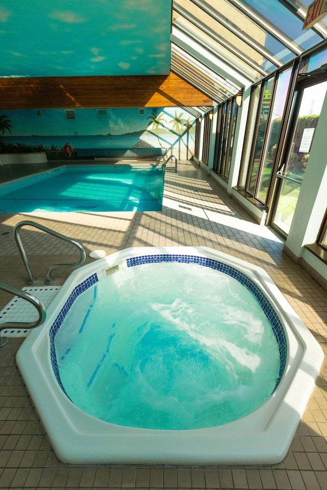 Siesta Suites 36/68