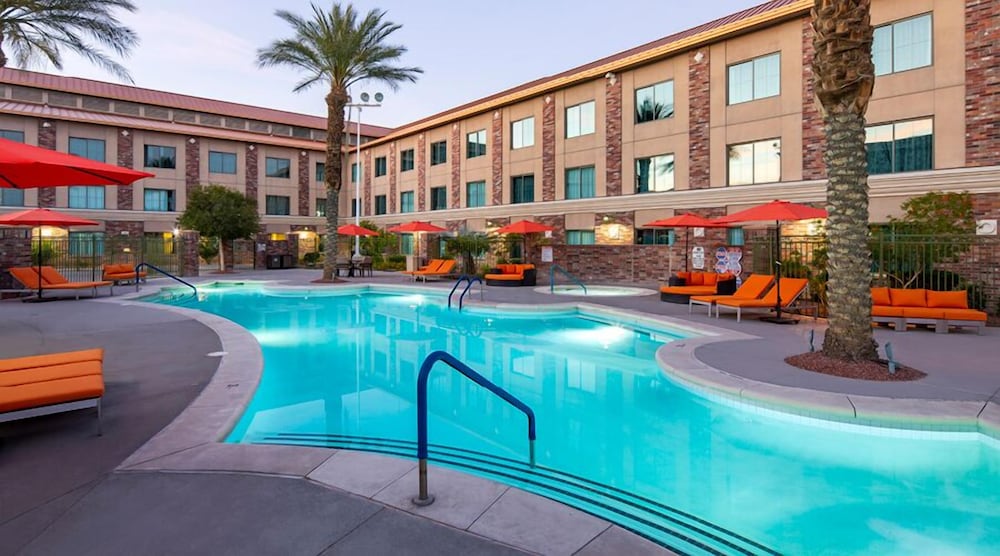 Cannery Hotel and Casino 1/59