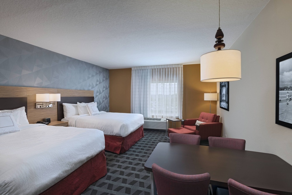 TownePlace Suites by Marriott Naples 14/44