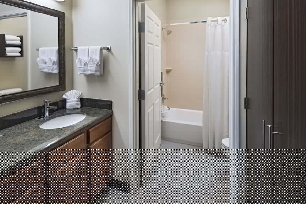 Staybridge Suites Austin Northwest 8/50