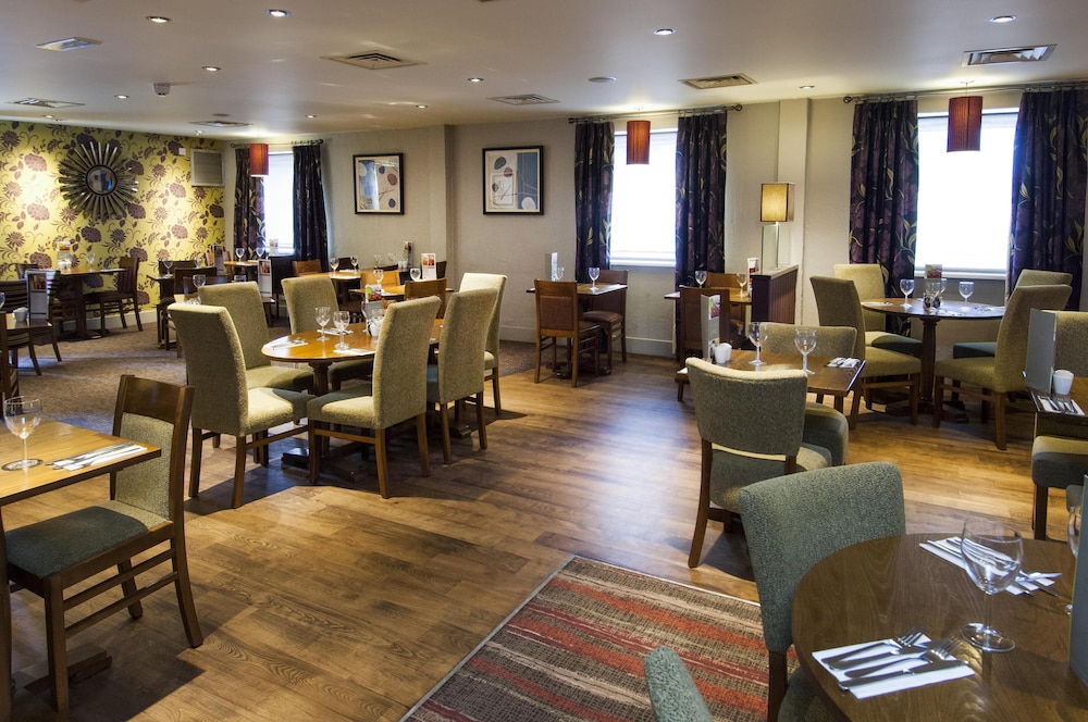 Premier Inn Leeds City Centre (Elland Road) 23/29