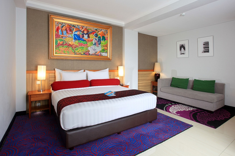 Ivory Hotel (ex Ivory by Ayola Hotel) 18/47