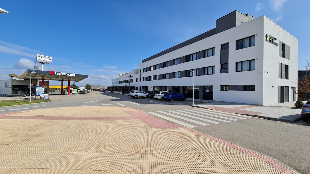 Hotel Las Terrazas 51/56