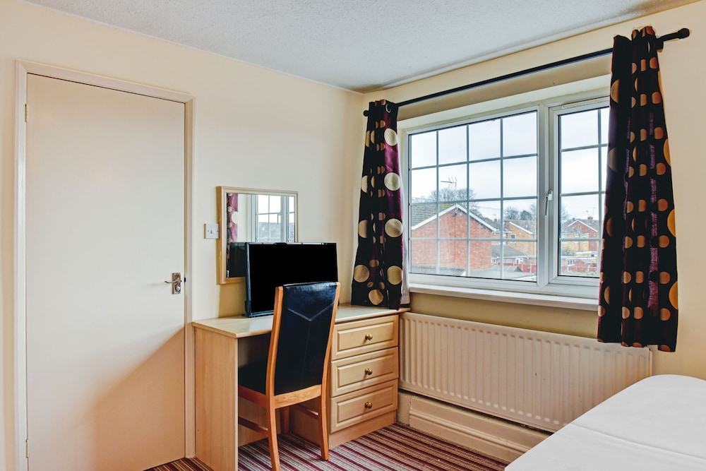 OYO Shilton Inn 33/46