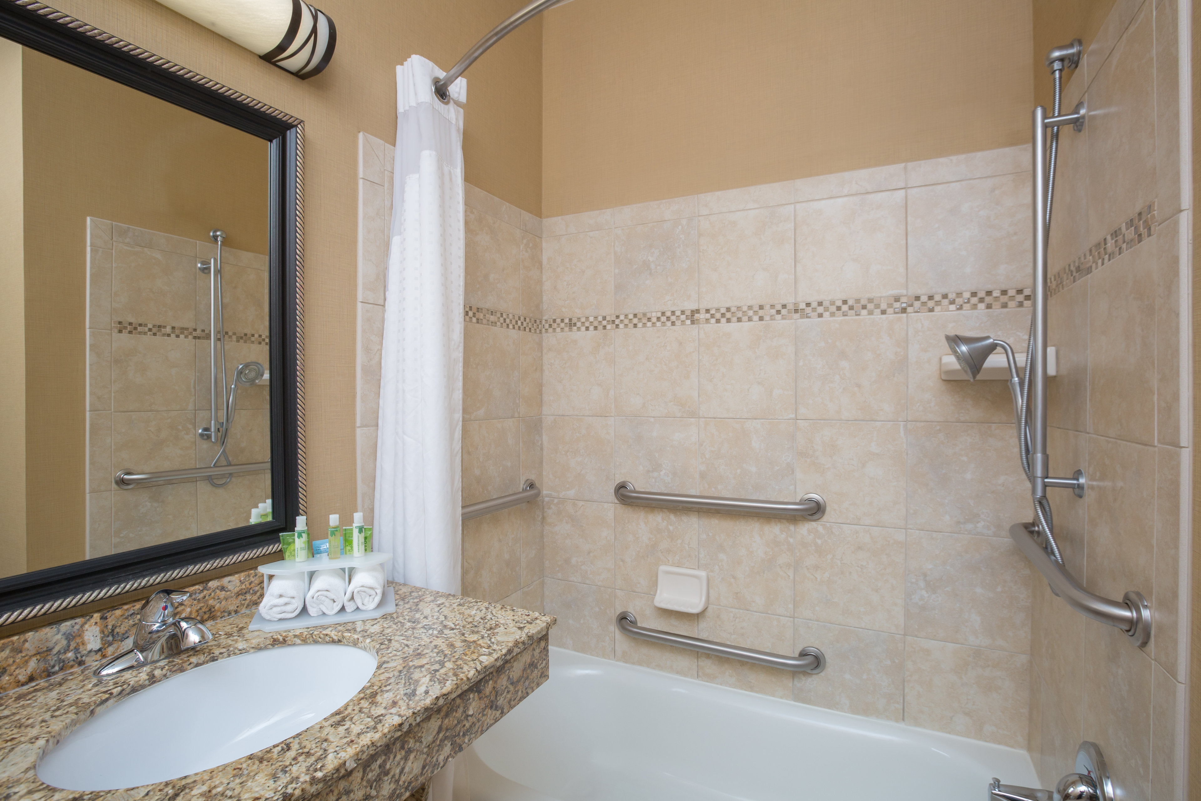 Holiday Inn Express Billings 56/57