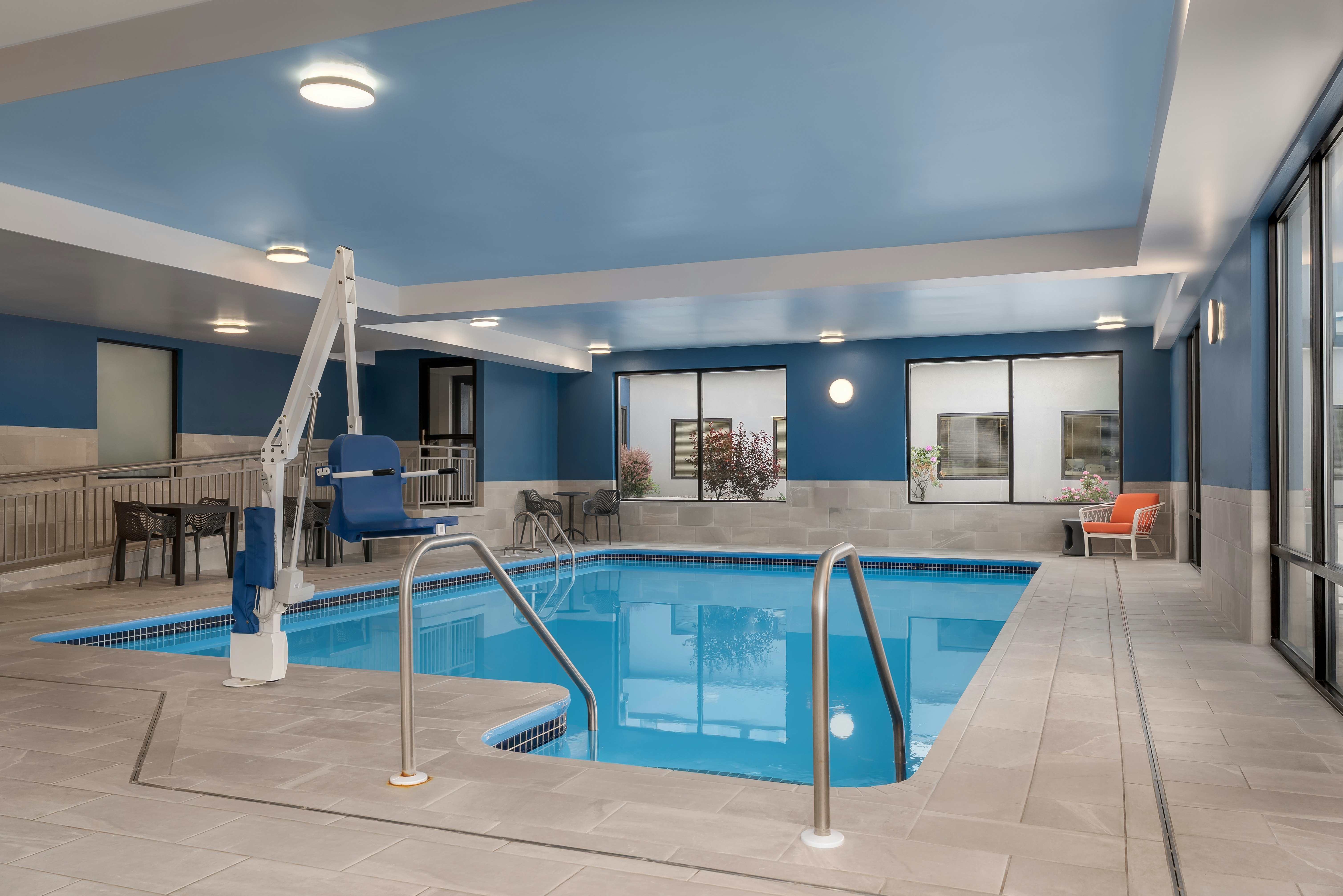 Hampton Inn Altoona 19/40