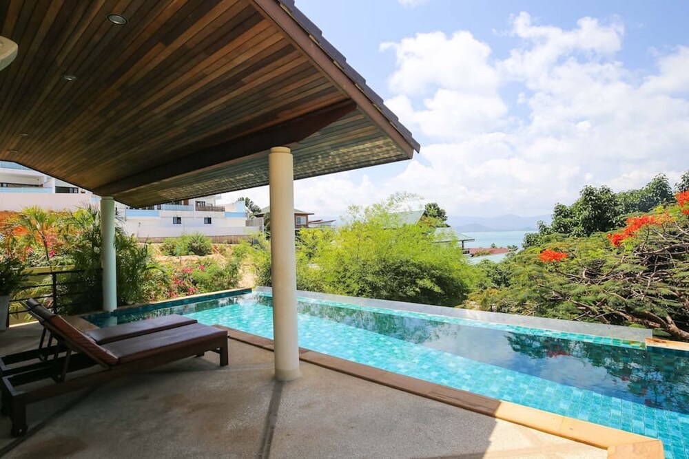 4 Bedroom Sea View Villa Suay Paap 19/40
