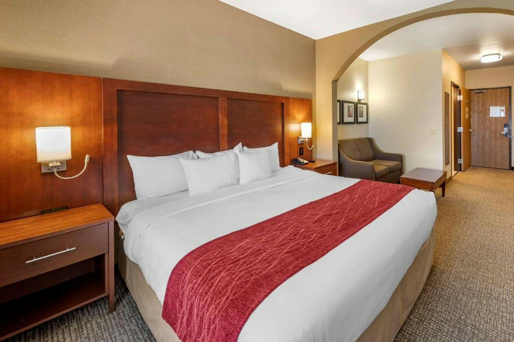 The Atrium Hotel 12/37
