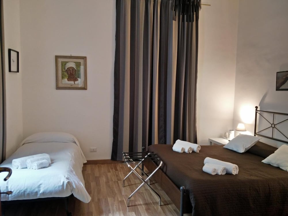 Rome Center Rooms 12/44