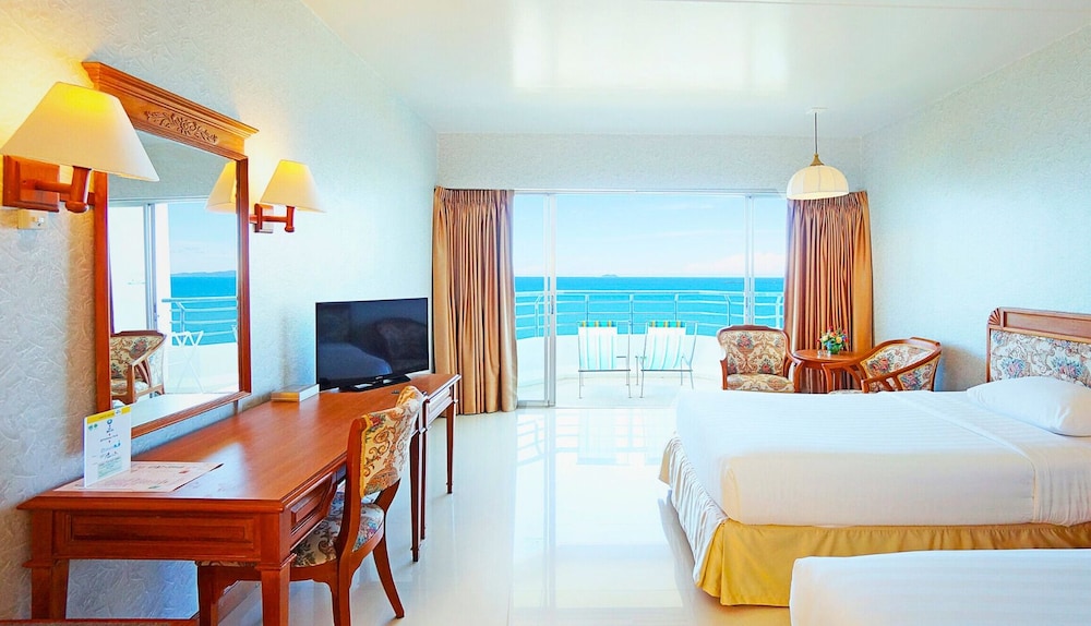 Deluxe, Twin Beds, Sea View, Tower Wing