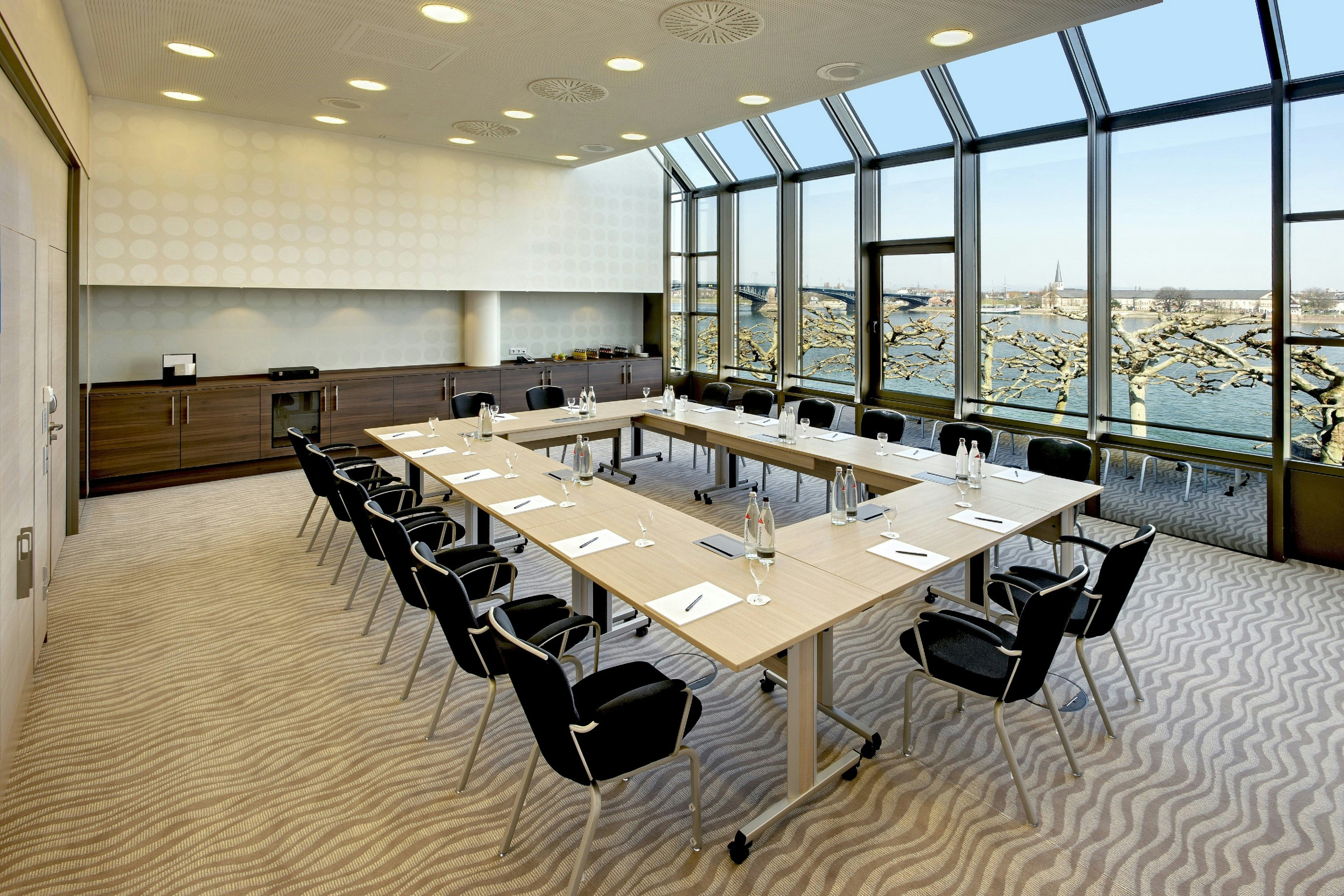 Hilton Mainz Hotel 45/53
