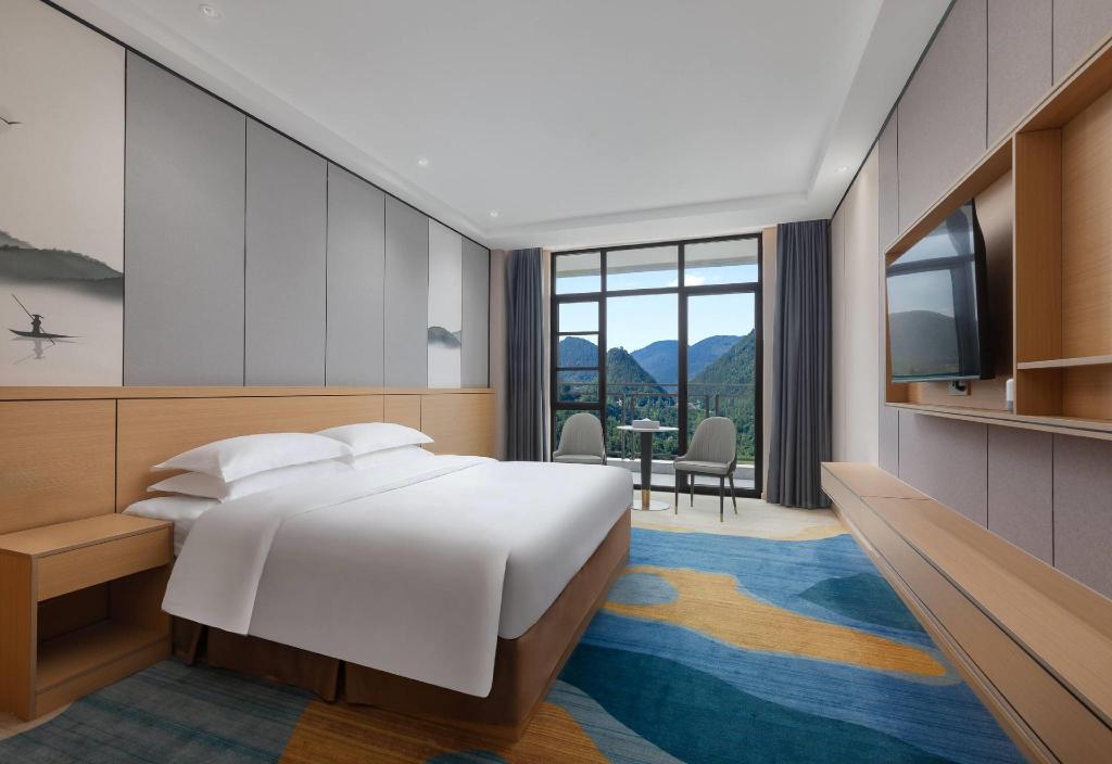 Ramada Encore by Wyndham Enshi Huaxi Valley 17/29