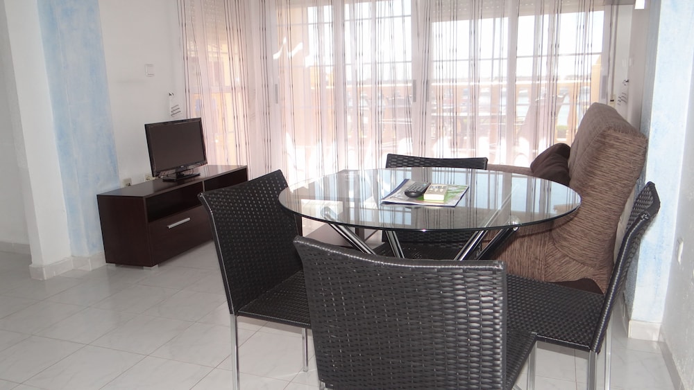 APARTAMENTOS MARINA INTERNACIONAL 34/50