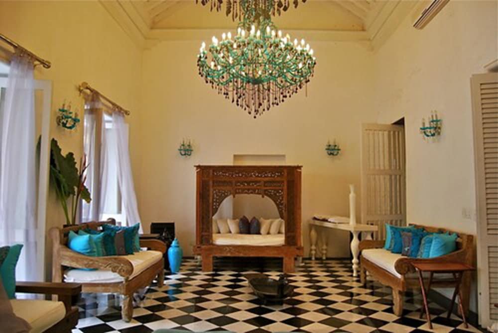 Aguamarina Hotel Boutique 32/50