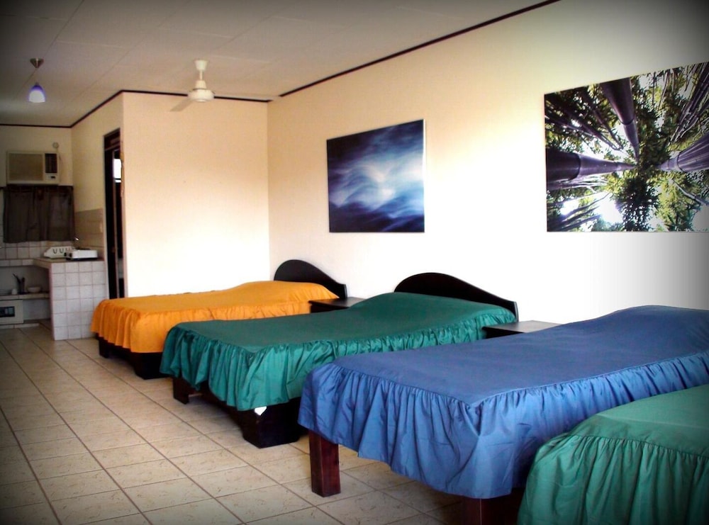 Blue Palm Hotel 7/31