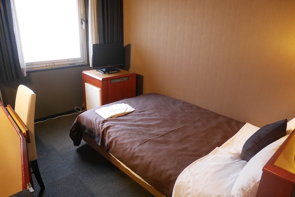 Hotel Livemax BUDGET Yokohama Tsurumi 10/50