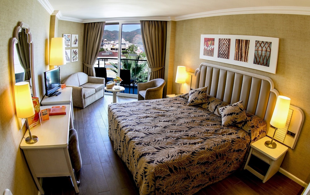 Elegance Hotels International Marmaris 8/50