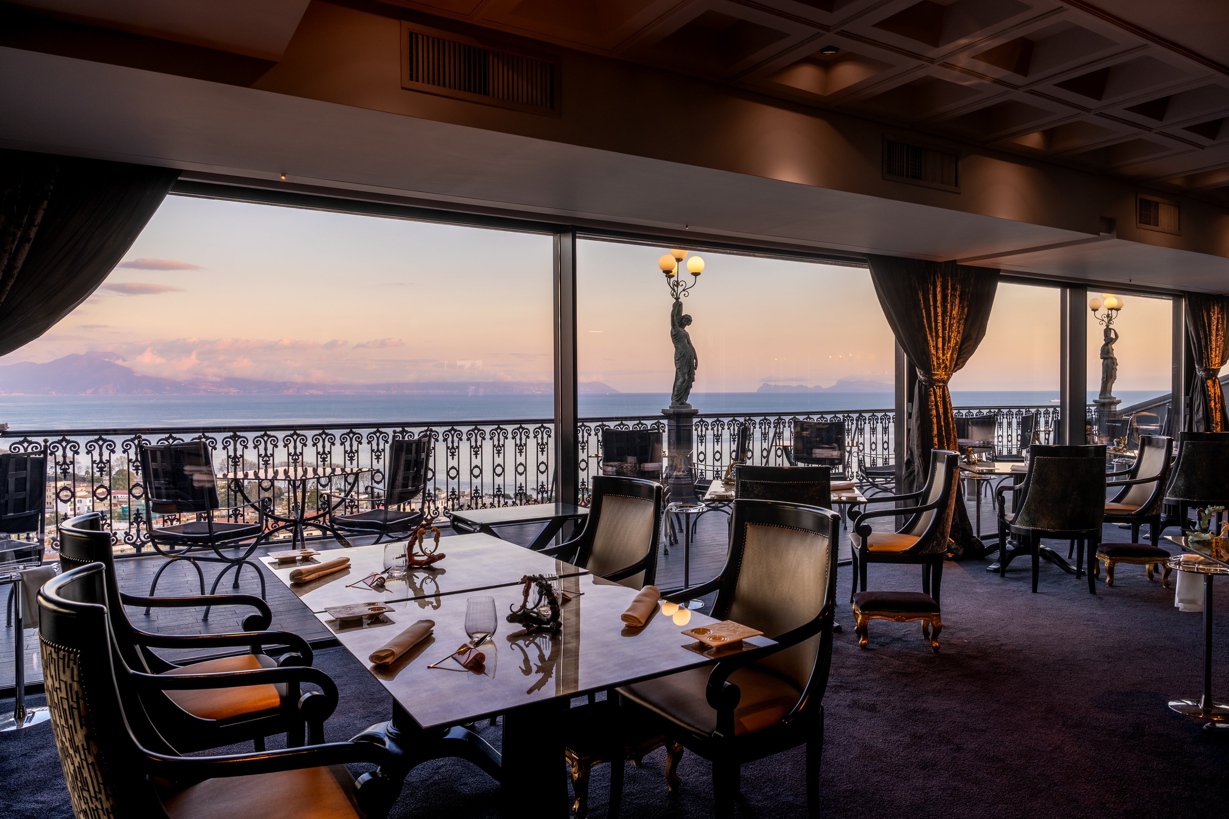 Grand Hotel Parkers 66/81