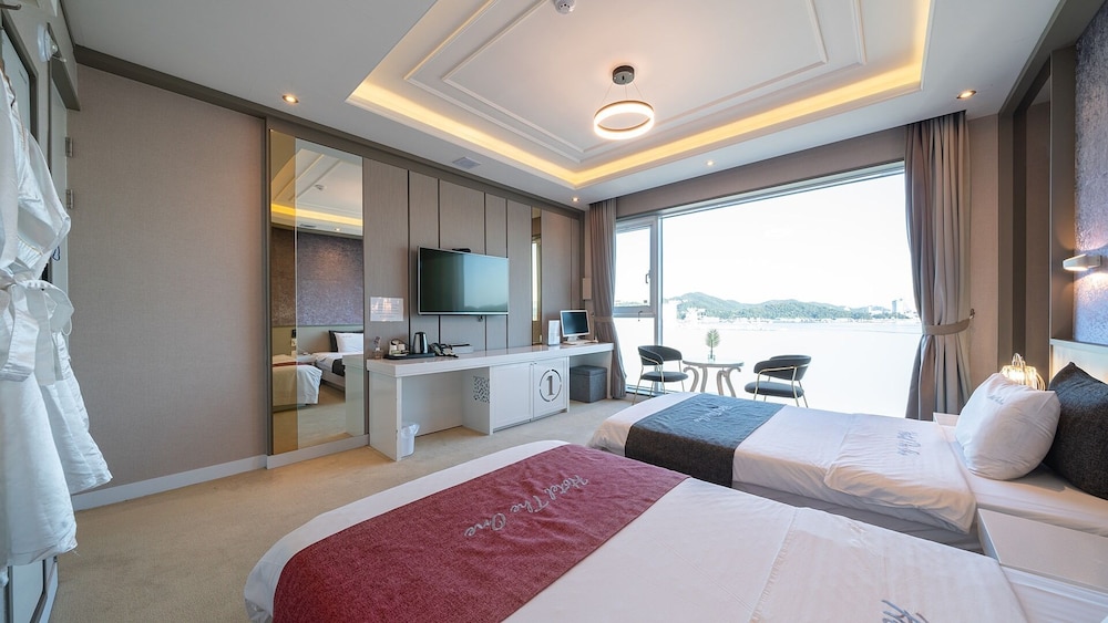 Hotel The One Yeosu 26/53