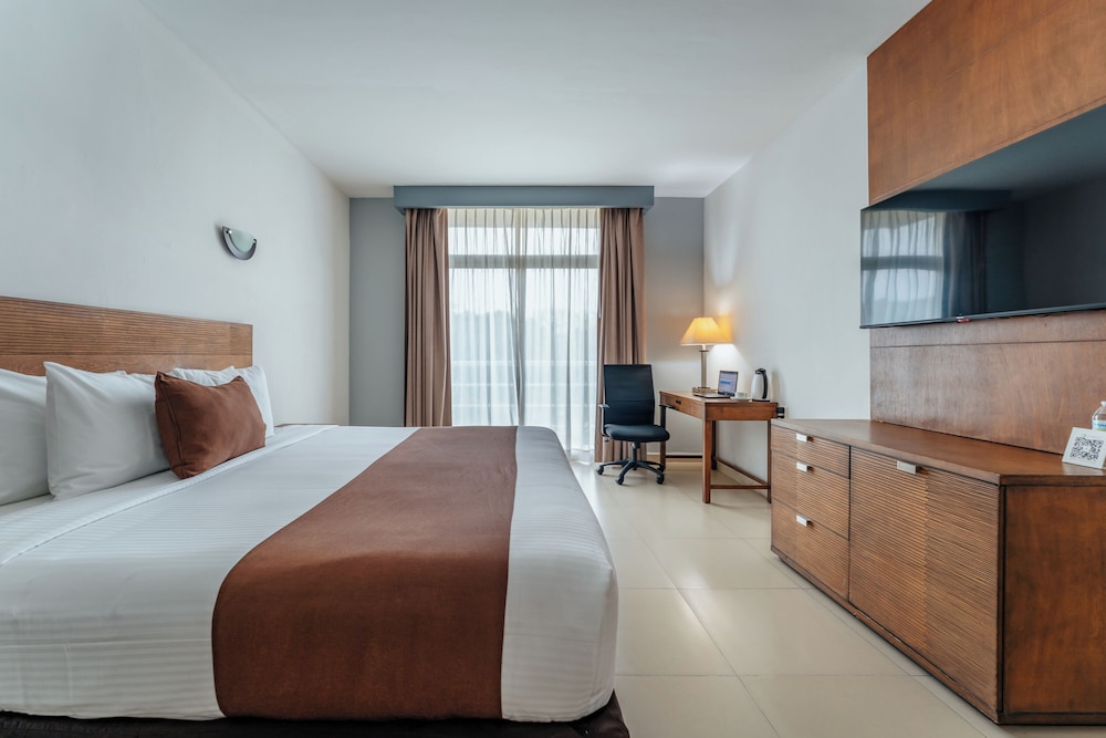 La Venta Inn Villahermosa 11/50