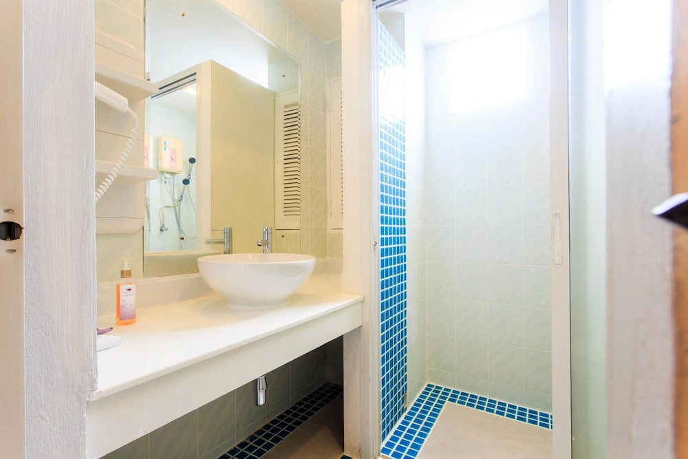 CHAWENG BUDGET HOTEL 62/66