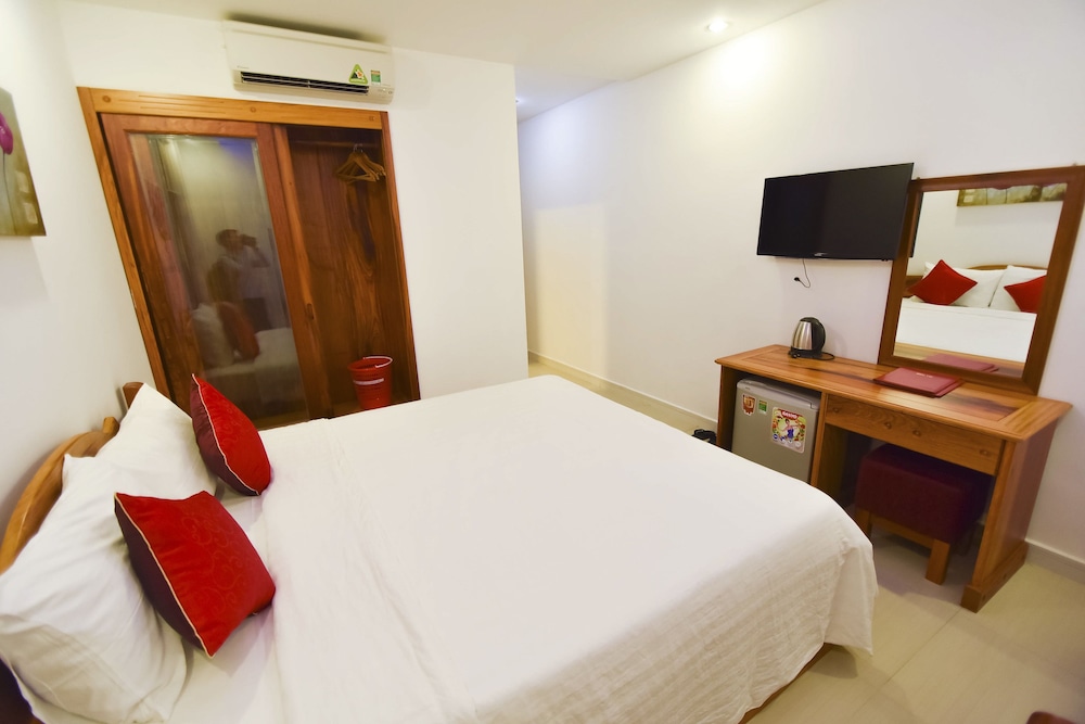 SUPERIOR, DOUBLE BED