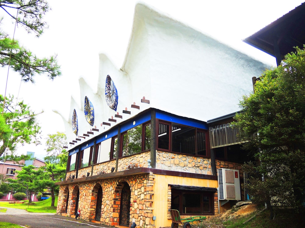 The Deer Resort 5/67