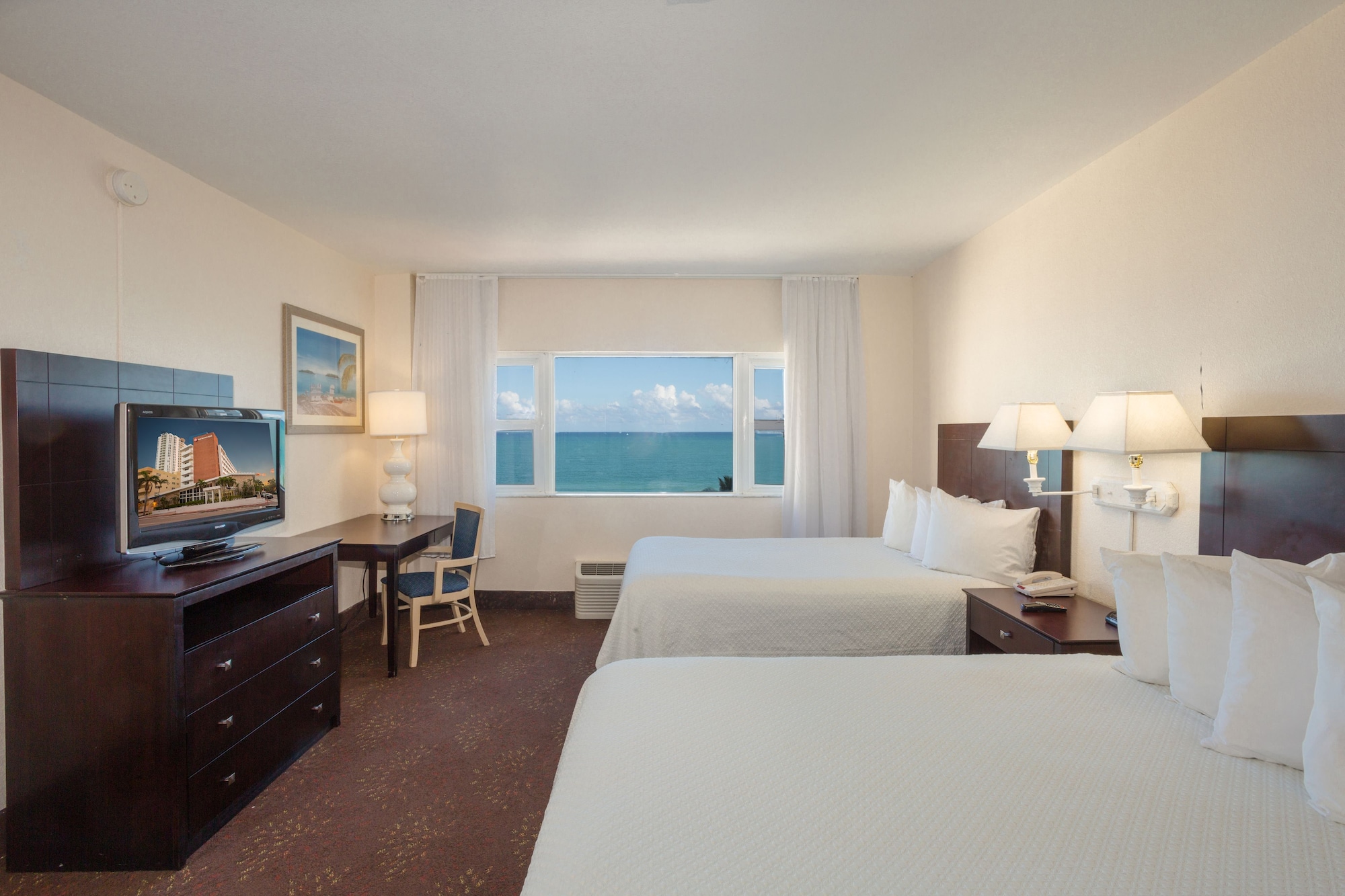 Superior, 2 Double Beds, Ocean Front