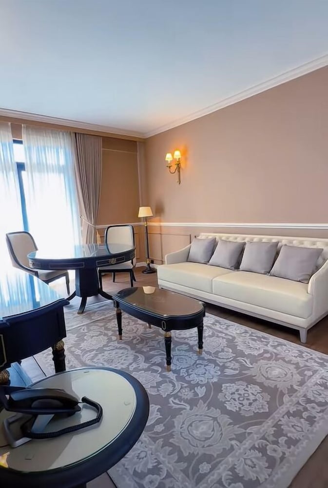 Hotel Colbert Spa Casino 51/75