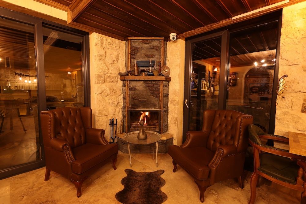 Alika Castle House 32/39
