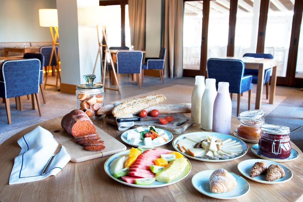 Gecko Hotel and Beach Club 36/50