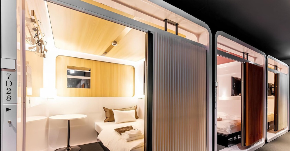 Torifito Hotel Pod Kanazawa Hyakumangoku Dori 34/37