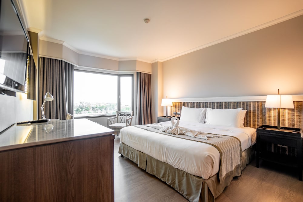 Grand Riverside Hotel Phitsanulok 14/65