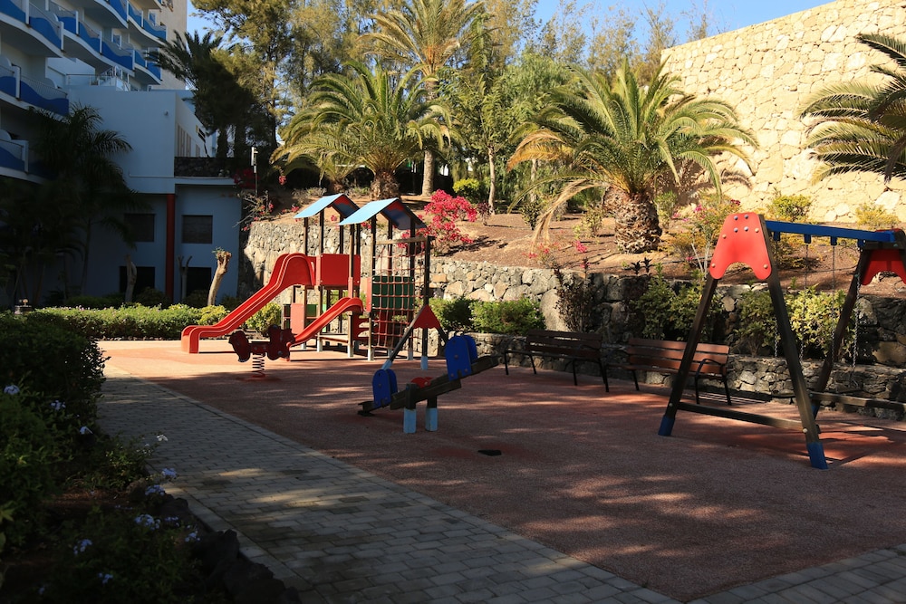 R2 Hotel Pajara Beach 35/48