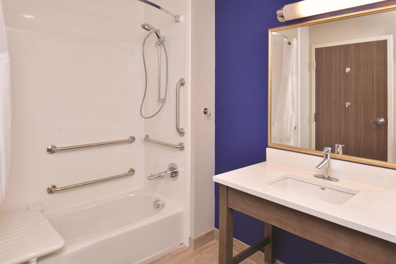 La Quinta Inn And Suites Page At Lake Powell 50/51