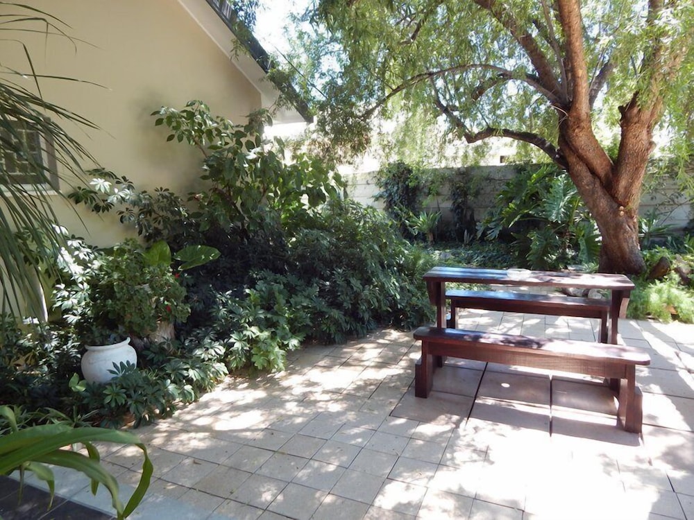 La Paix Guest House 36/49