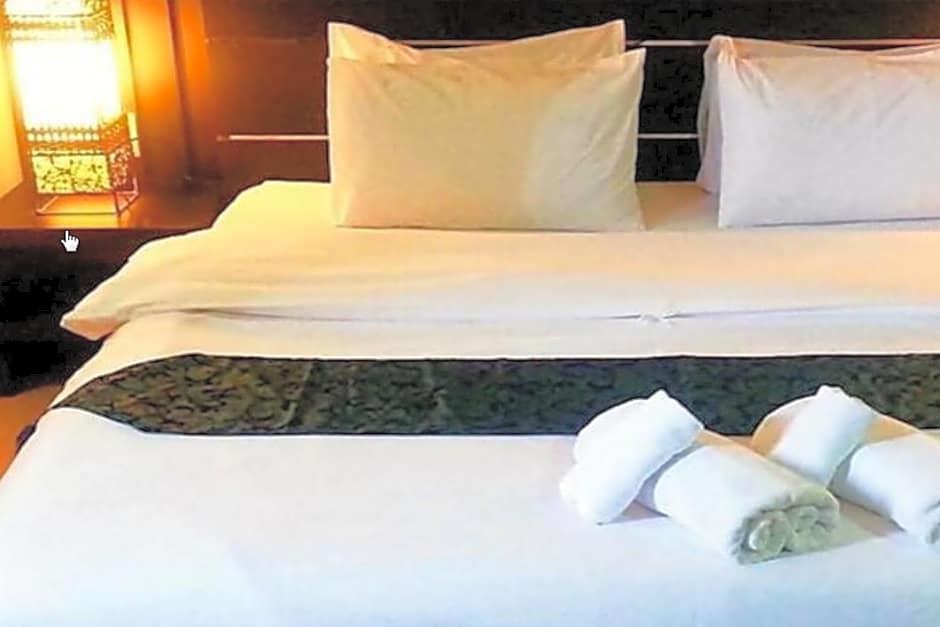 King Royal Garden Inn 19/32