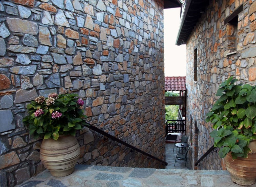 Kyveli Boutique Hotel 2/17